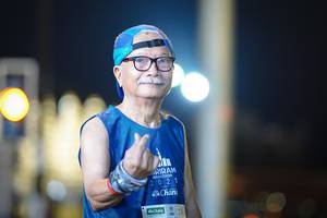 BIB: 2021
                            <button type="button" onclick="openModal(15711190)" class="btn btn-primary btn-sm float-right btn-popup" data-toggle="modal" data-target=".modal-high-quality">
                        <i class="fas fa-shopping-cart"></i> Add to Cart
                    </button>
                                            <button type="button" onclick="isThisMe(15711190, true)" class="btn btn-success btn-sm float-right btn-popup btn-isme hidden" data-toggle="tooltip" data-placement="bottom" title="นี่คือรูปของคุณใช่ไหม คลิกที่นี่เพื่อเอาเข้าอัลบั้ม">
                        <i class="fas fa-plus"></i> Add to album
                    </button>
                    <button type="button" onclick="isThisMe(15711190, false)" class="btn btn-warning btn-sm float-right btn-popup btn-isnotme hidden">
                        <i class="fas fa-ban"></i> Remove from album
                    </button>